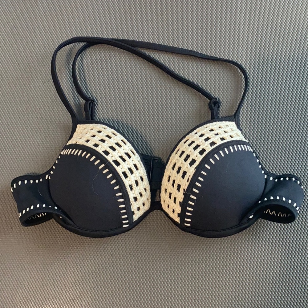 VS bikini top
